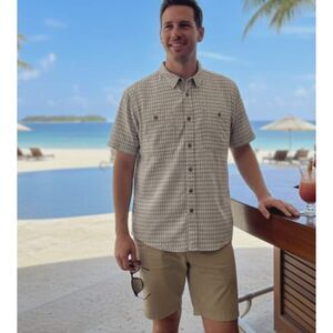 Patagonia Shirt Size XL Hemp Organic Cotton Blend Button Up Pockets Short Sleeve